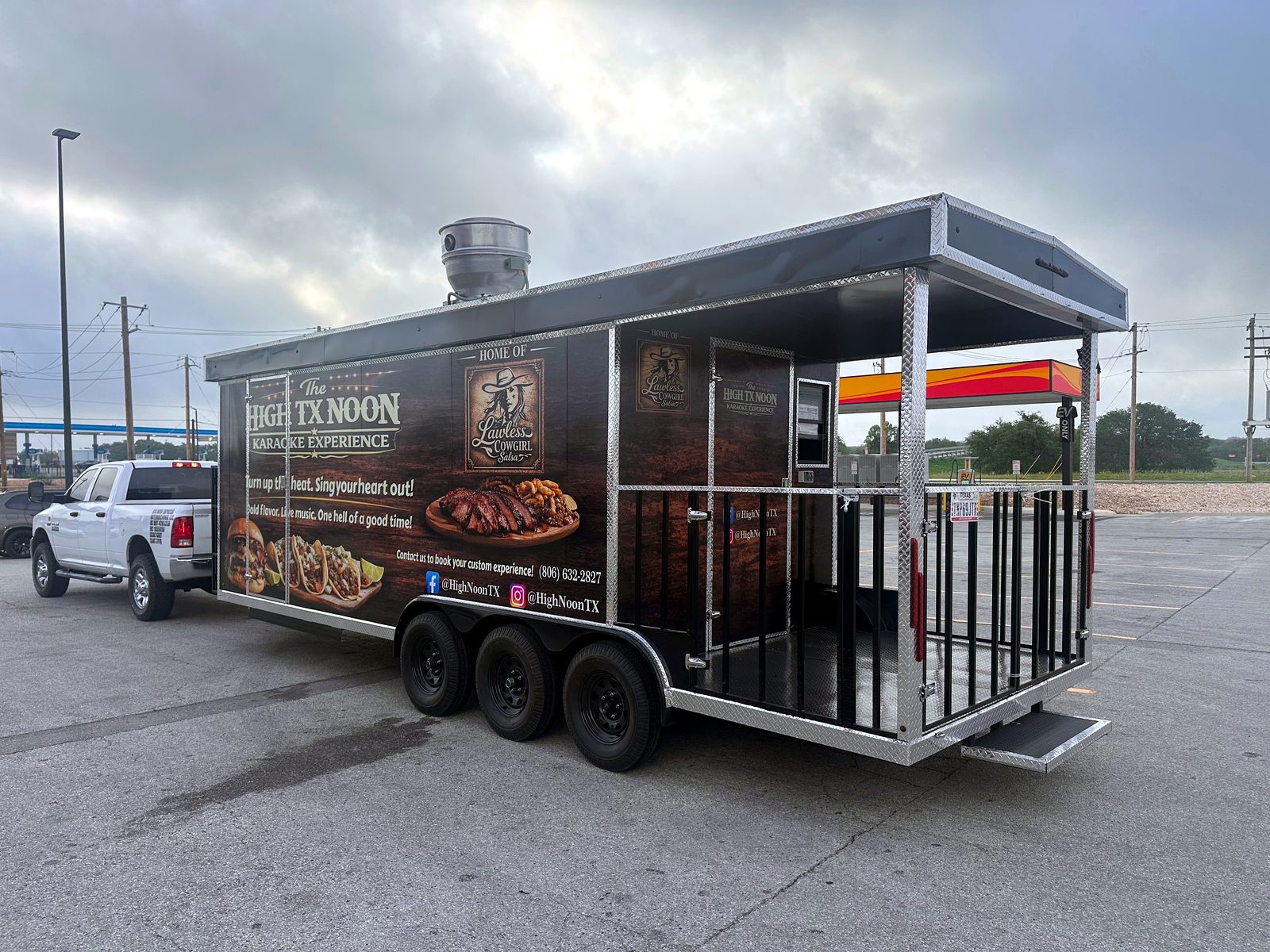 The High TX Noon — 3-axle porch BBQ build